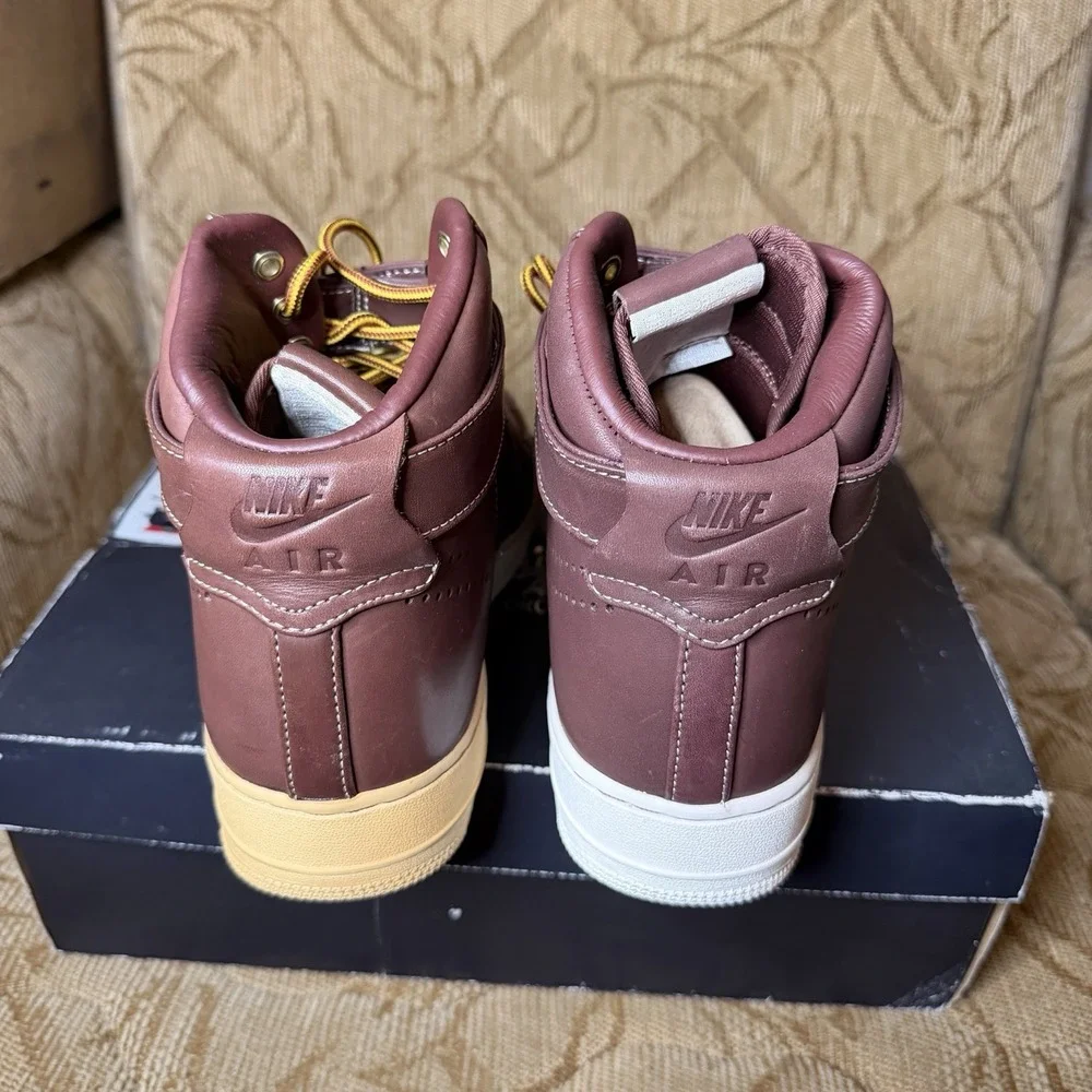 2010 NIKE AIR FORCE 1 High Premium Work Boot 386161-600 Size 9 W/‎ Box!